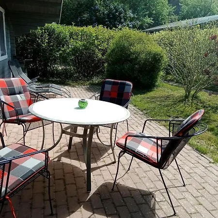 Hof Kranichweide, Holzblockhaus Casa de Férias Saal