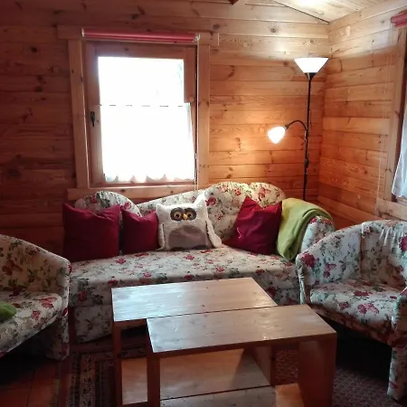 Semesterbostad Hof Kranichweide, Holzblockhaus Saal