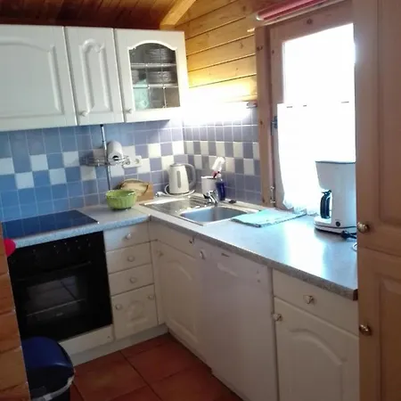 Hof Kranichweide, Holzblockhaus