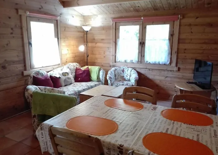 Ferienhaus Hof Kranichweide, Holzblockhaus Saal